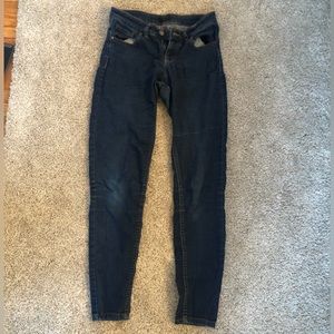 Womens skinny jeans